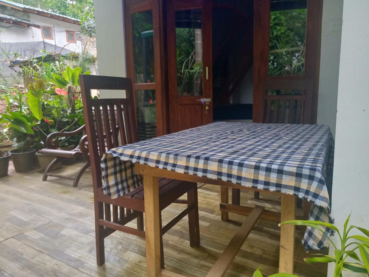 Quiet Rest Inn Ella Luaran gambar