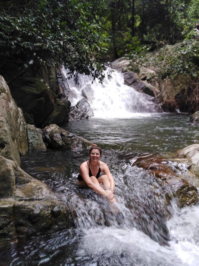 Quiet Rest Inn Ella Luaran gambar